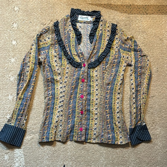 Gorgeous Handmade Cotton Blouse by Squasht - Picture 1 of 6